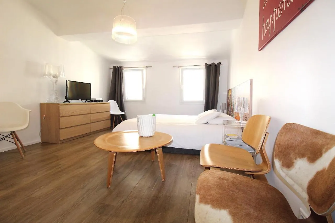 Apartment Studio Centre Historique 200 M De La Mairie - Climatise Aix-en-Provence France